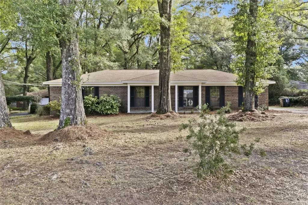 Mobile, AL 36618,3270 Graham ST N