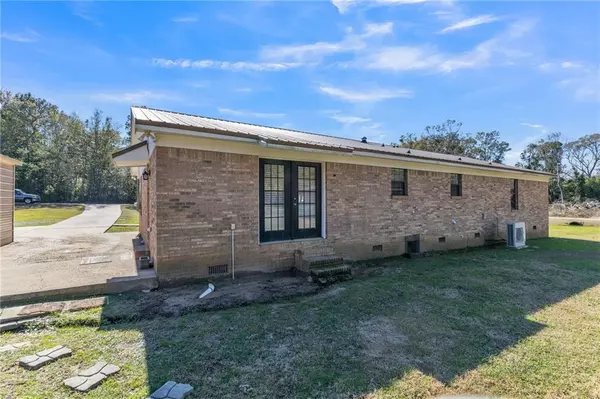 Irvington, AL 36544,8372 Ginkle RD S