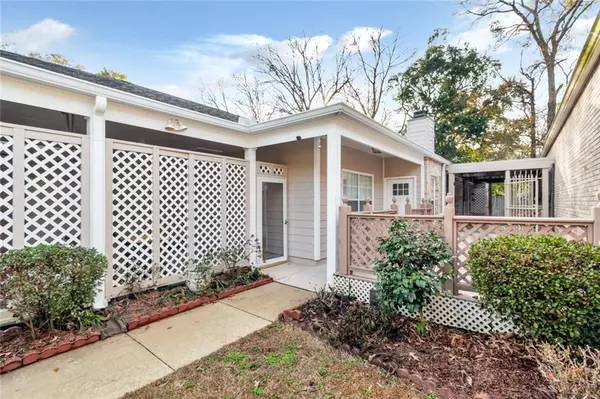 Mobile, AL 36608,132 Woodruff CT