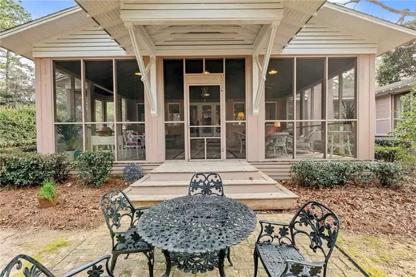 Fairhope, AL 36532,713 Olive AVE