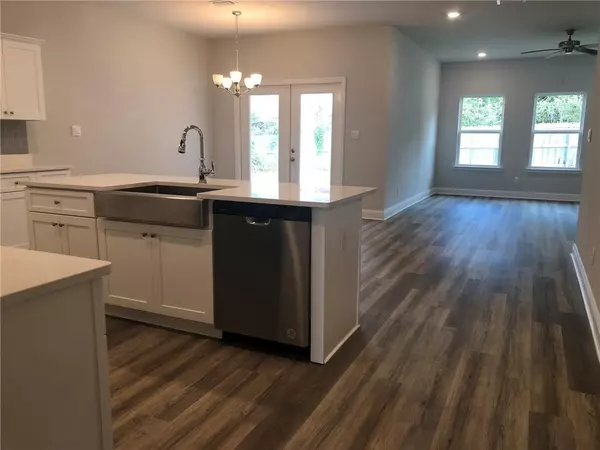 Mobile, AL 36695,7320 Hawkins Manor N