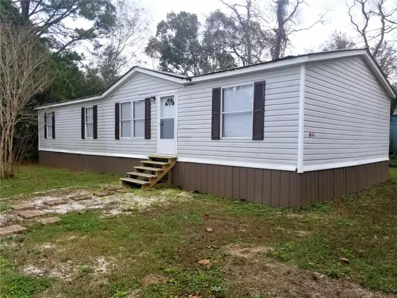 13951 Woodruff AVE, Bayou La Batre, AL 36509