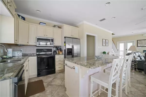 Dauphin Island, AL 36528,104 Surf CT