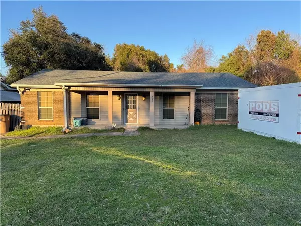 561 Marcus DR, Mobile, AL 36609