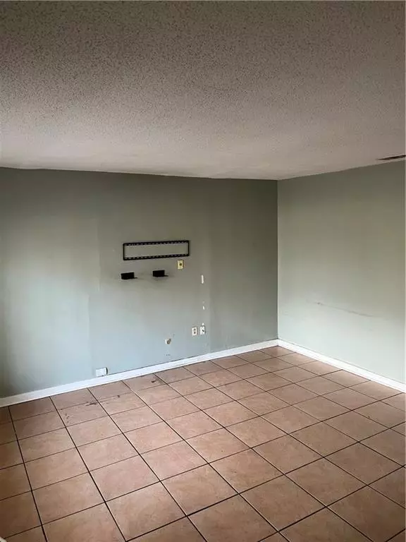 Mobile, AL 36617,619 Caton AVE