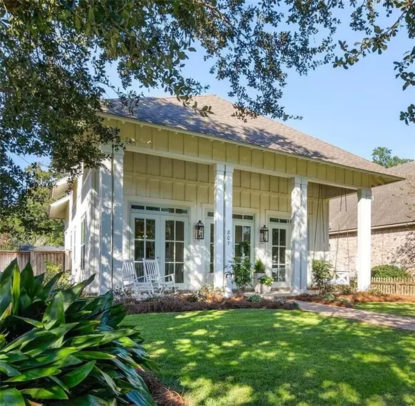 807 Coleman AVE, Fairhope, AL 36532