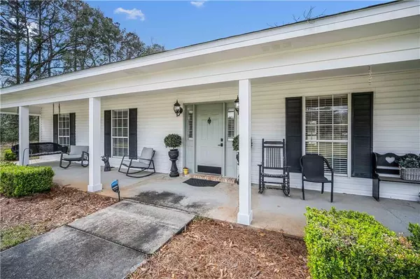 Semmes, AL 36575,5295 Mccrary RD