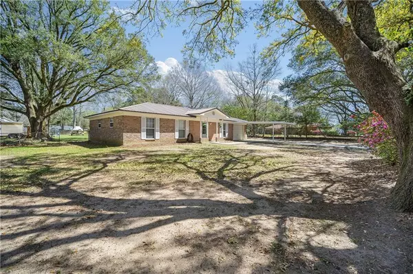Semmes, AL 36575,11422 Howells Ferry RD