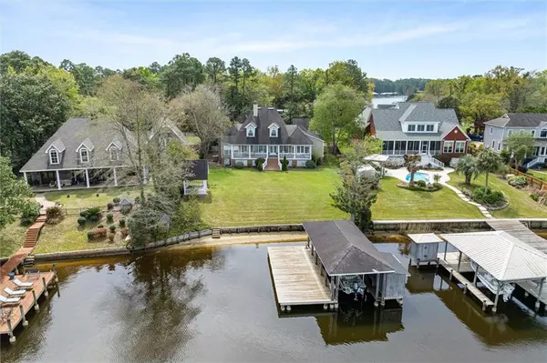 Theodore, AL 36582,3770 Bebee Point DR