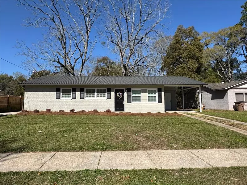 1520 Devonshire DR, Mobile, AL 36605