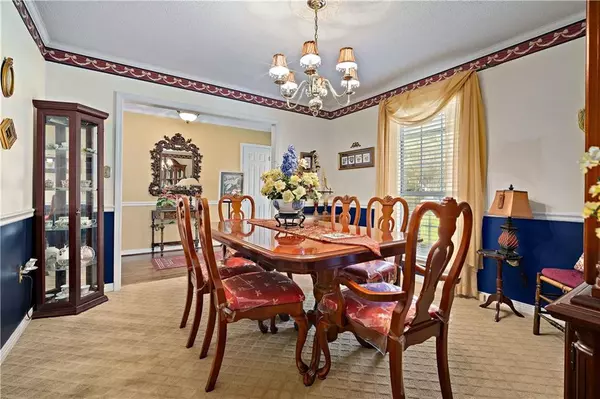 Mobile, AL 36695,461 Lakeview DR W