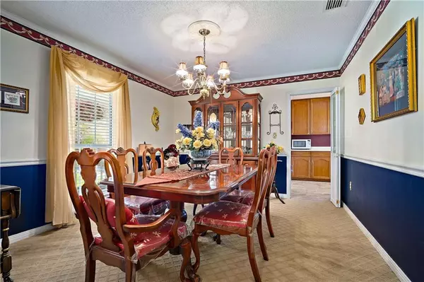 Mobile, AL 36695,461 Lakeview DR W