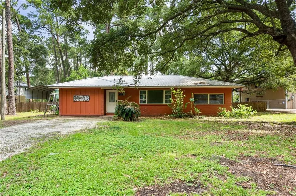 Dauphin Island, AL 36528,408 Chenault AVE