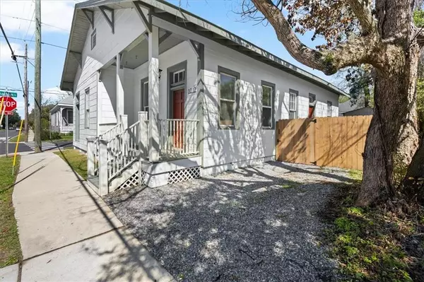 Mobile, AL 36604,1012 Texas ST