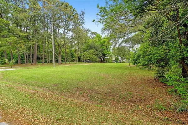 6145 Bayou RD, Mobile, AL 36605