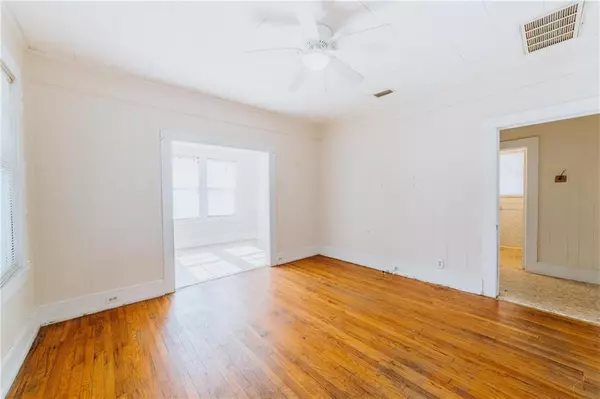 Mobile, AL 36606,512 Williams ST