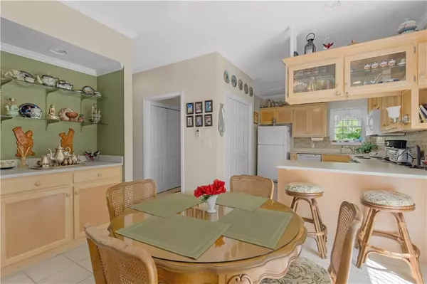 Dauphin Island, AL 36528,703 Hunley PL