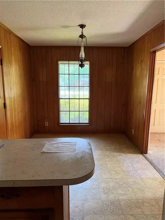 Chickasaw, AL 36611,607 Lee ST W