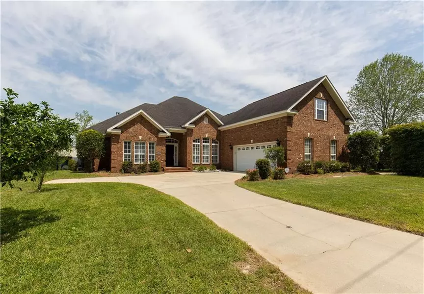 3830 Patricia DR, Mobile, AL 36619