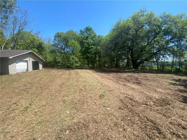 Irvington, AL 36544,9945 Woodie LN