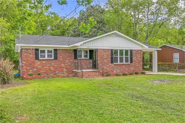 203 Anderson RD,  Saraland,  AL 36571