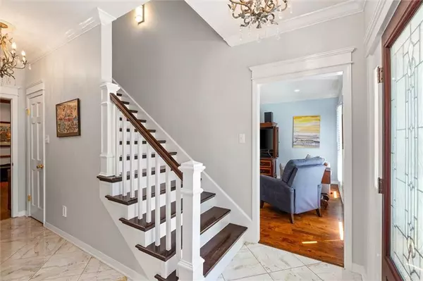 Mobile, AL 36609,5700 Regency CT S