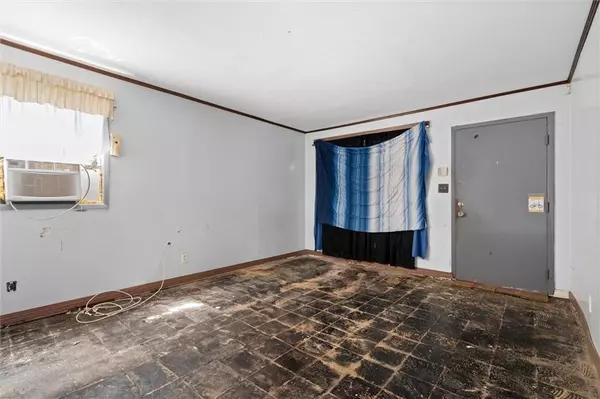 Mobile, AL 36617,556 Wellington ST