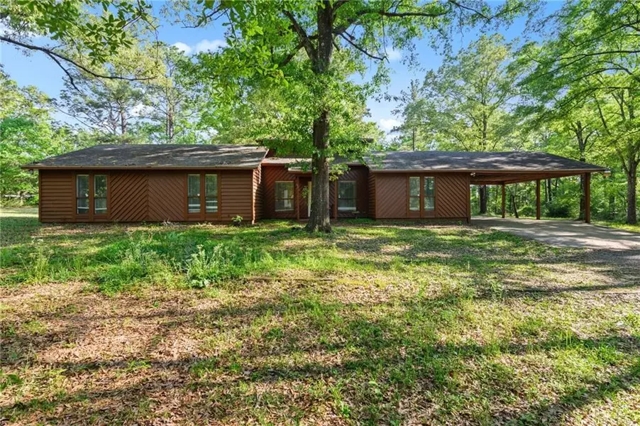 8231 Maple Valley RD S, Semmes, AL 36575