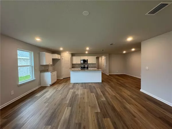Mobile, AL 36695,10337 Lowell ST E