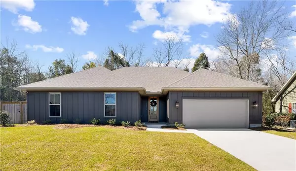 325 Pecan Ridge BLVD, Fairhope, AL 36532