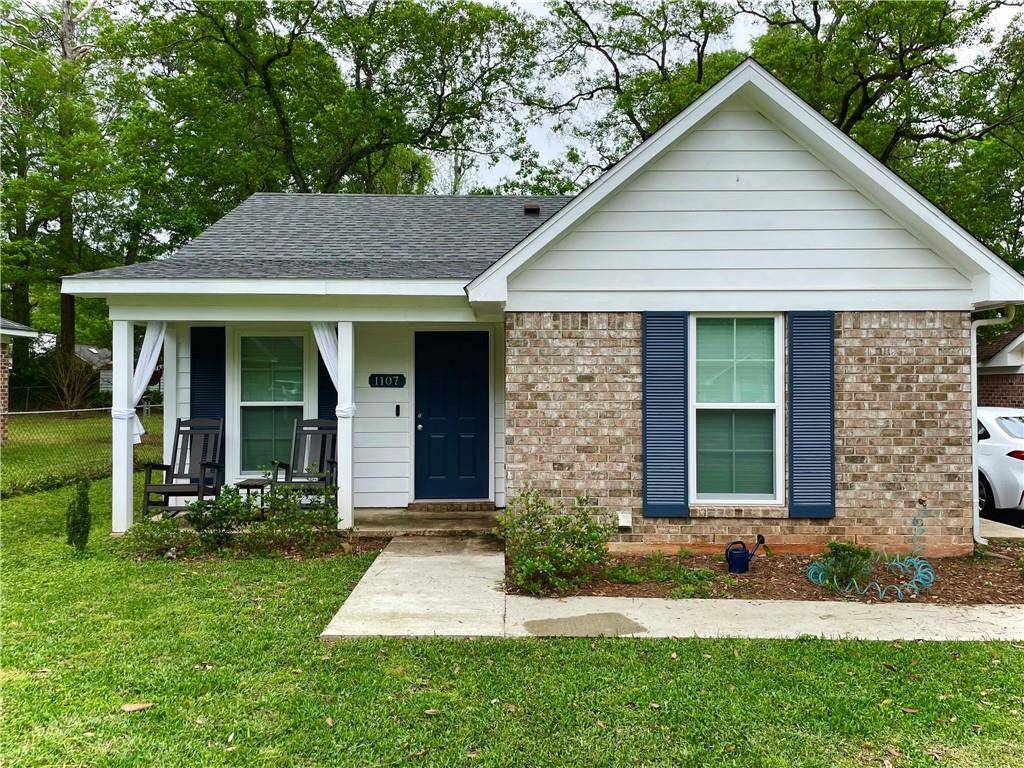 Mobile, AL 36609,1107 Mcneil AVE