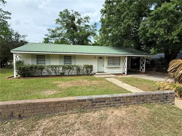 Chickasaw, AL 36611,116 Hillside DR