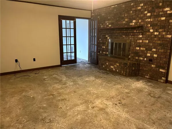 Grand Bay, AL 36541,11210 Glass RD