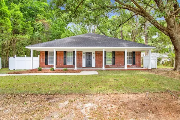2760 Gonzales RD, Mobile, AL 36605
