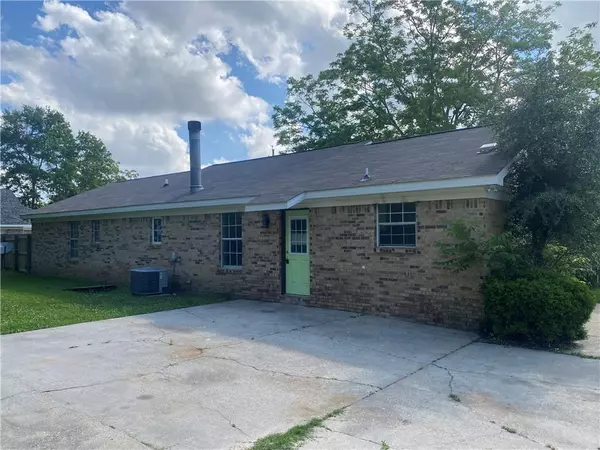 Theodore, AL 36582,7600 Heaton DR