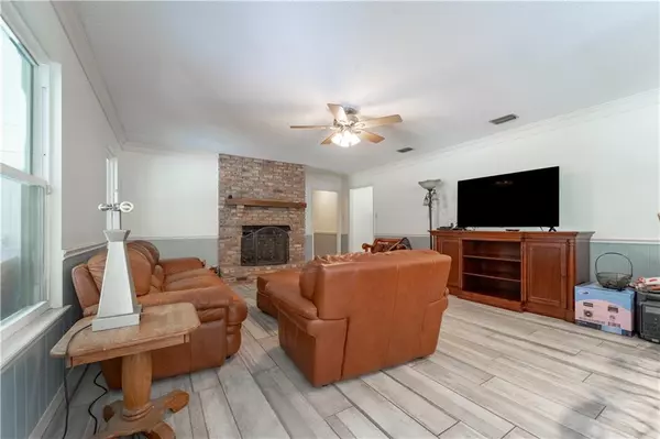 Semmes, AL 36575,9025 Vick LN