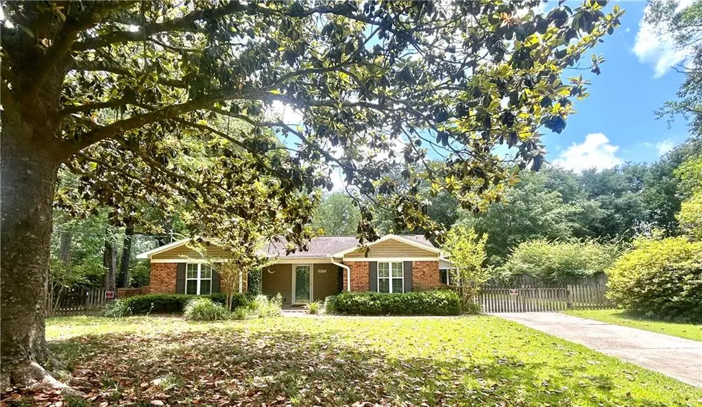 9777 Howells Ferry RD, Semmes, AL 36575