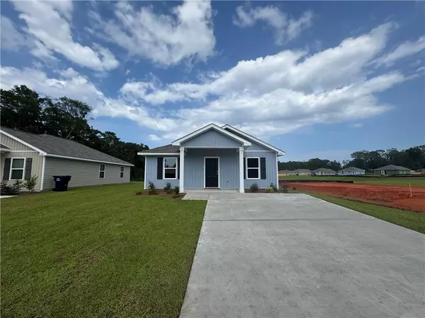 Theodore, AL 36582,6151 Pin Oak DR E