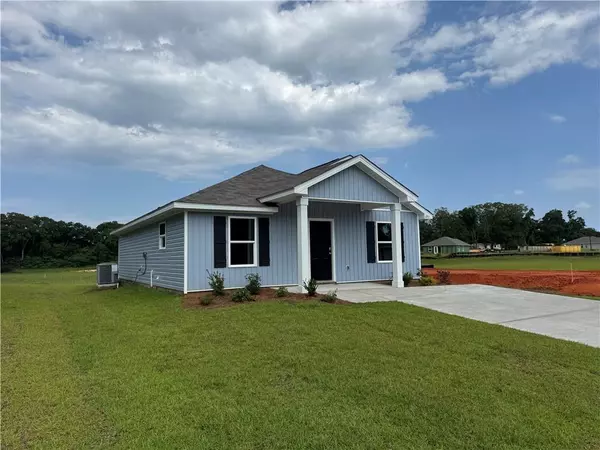 Theodore, AL 36582,6151 Pin Oak DR E