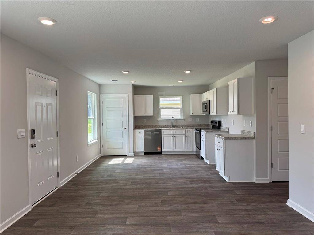 Theodore, AL 36582,6151 Pin Oak DR E