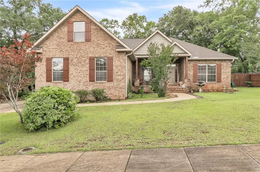 Mobile, AL 36608,10906 Legacy LN
