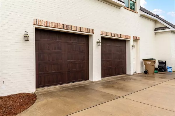 Theodore, AL 36582,5514 Riverwood Landing