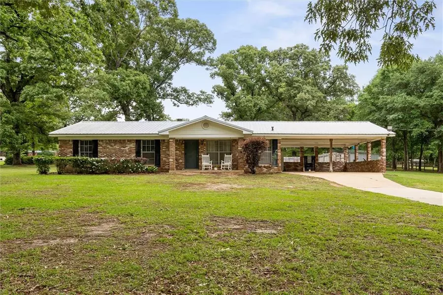 11820 Celeste Highland DR W, Saraland, AL 36571