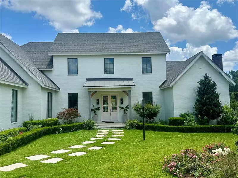 140-E Mcgregor AVE S, Mobile, AL 36608