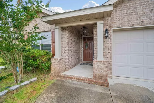 Mobile, AL 36693,6104 Whitebark DR