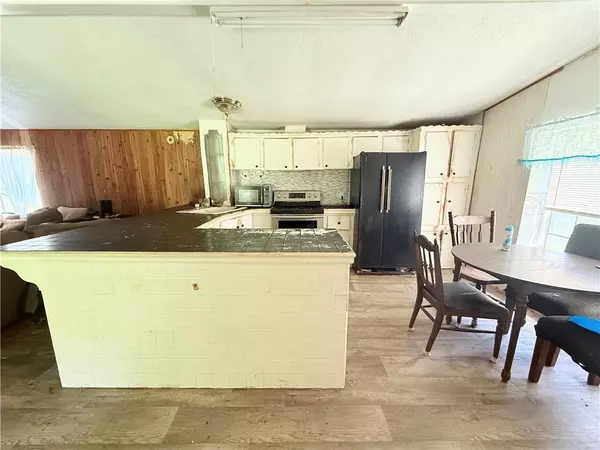 Irvington, AL 36544,7831 Roberson ST