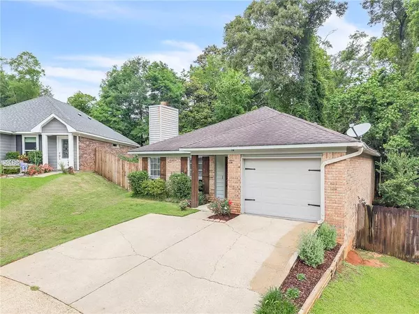Mobile, AL 36609,5644 Bentley CT