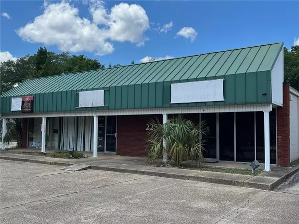 Mobile, AL 36606,2252 Government ST