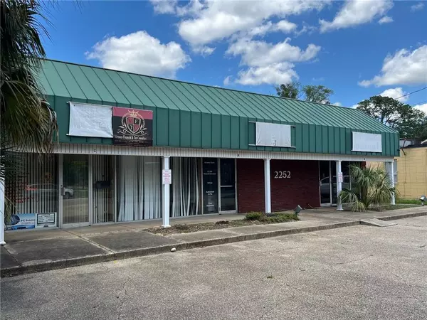Mobile, AL 36606,2252 Government ST