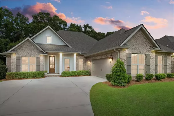 Fairhope, AL 36532,335 Garrison BLVD